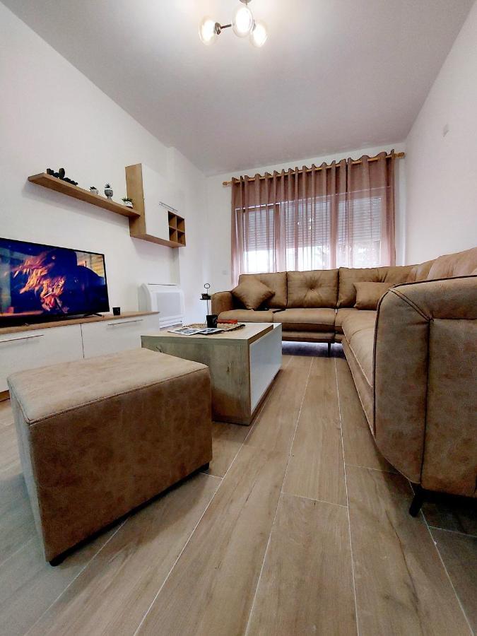 Gex Apartments Тирана Екстер'єр фото