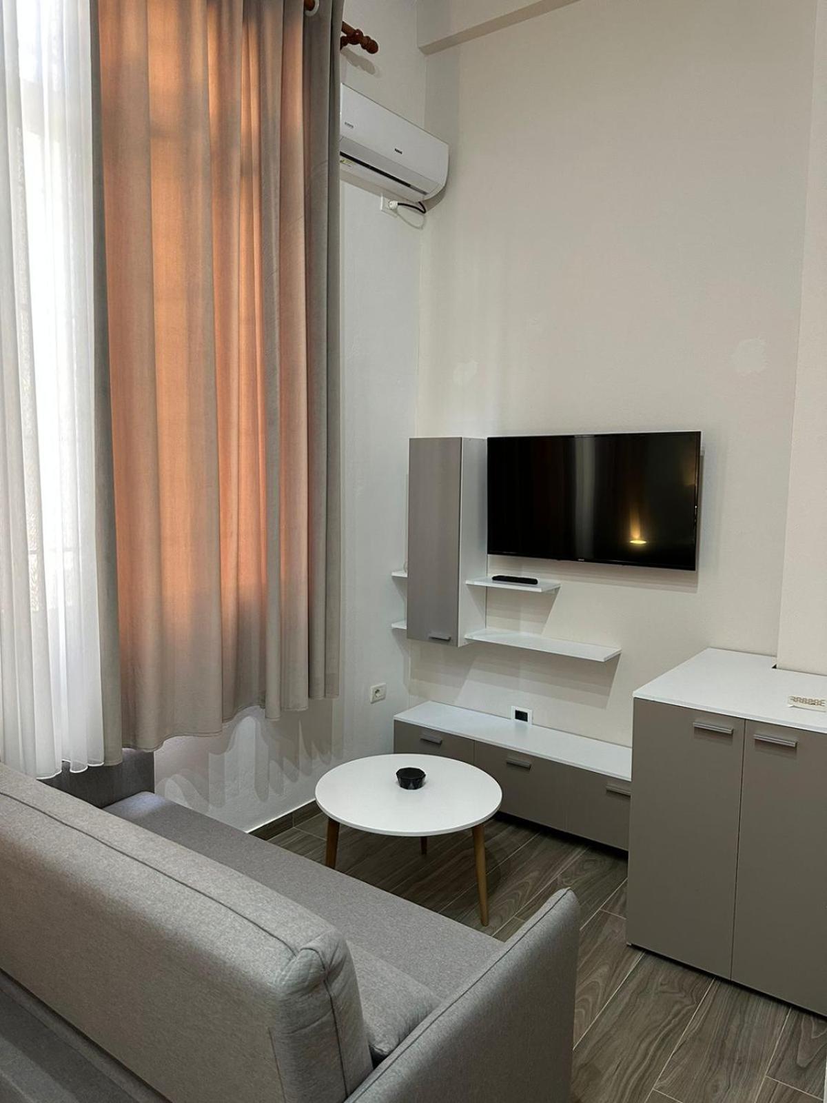 Gex Apartments Тирана Екстер'єр фото